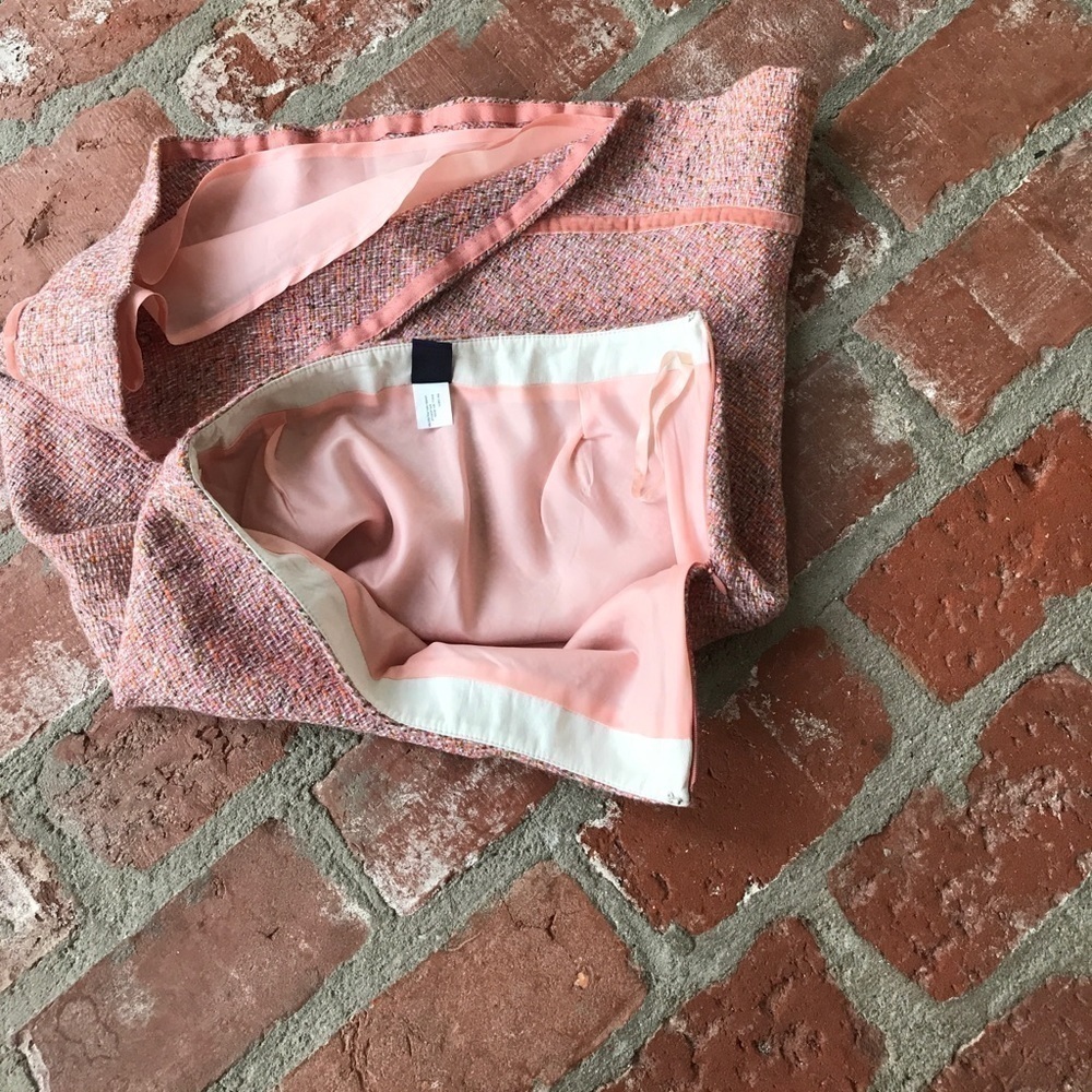 Pink Gap skirt 🌸 - Picture 8 of 8